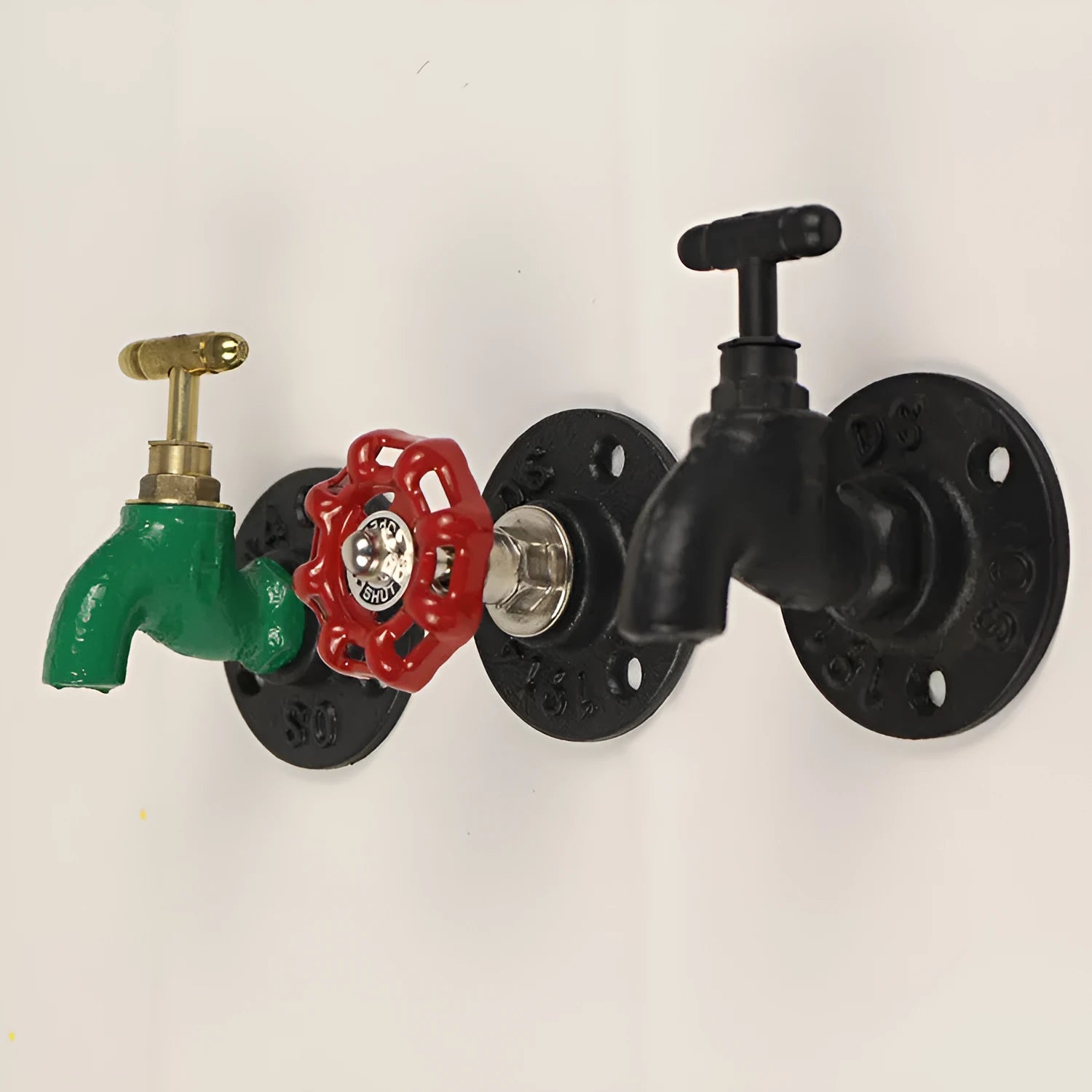 Water pipe style metal wall hanging hook in polished finish for towel organisation