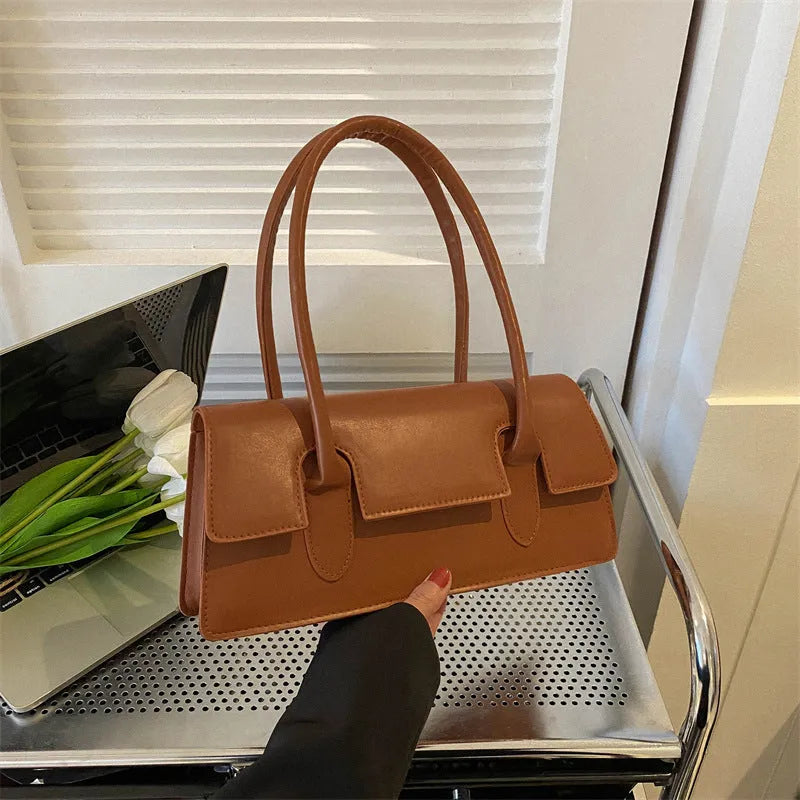 Women's retro style small square shoulder bag in PU with document pocket interior