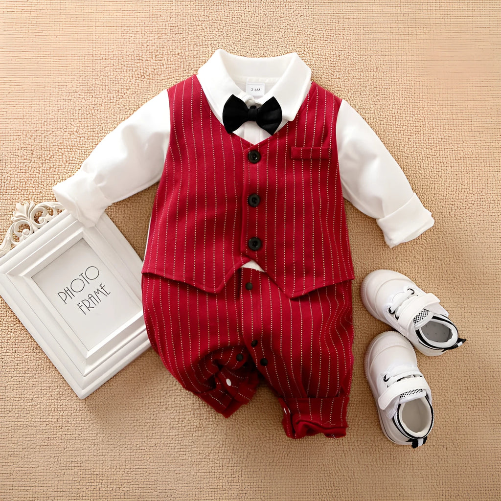 Wine red cotton baby boy romper one-piece suit with long sleeves for autumn wear