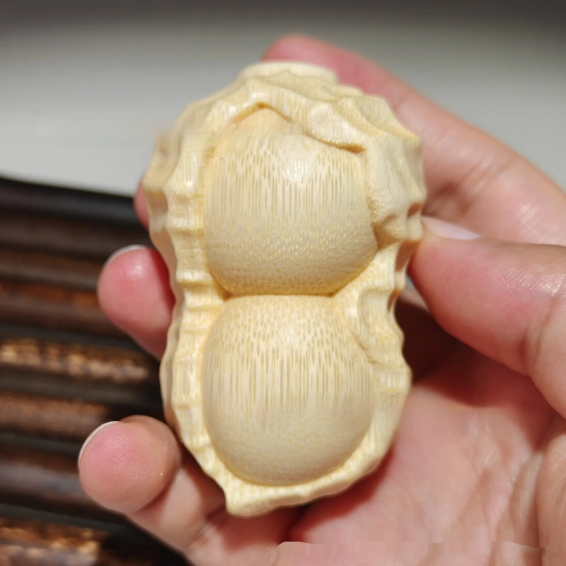 Natural bamboo peanut carving ornament with modern simplicity design