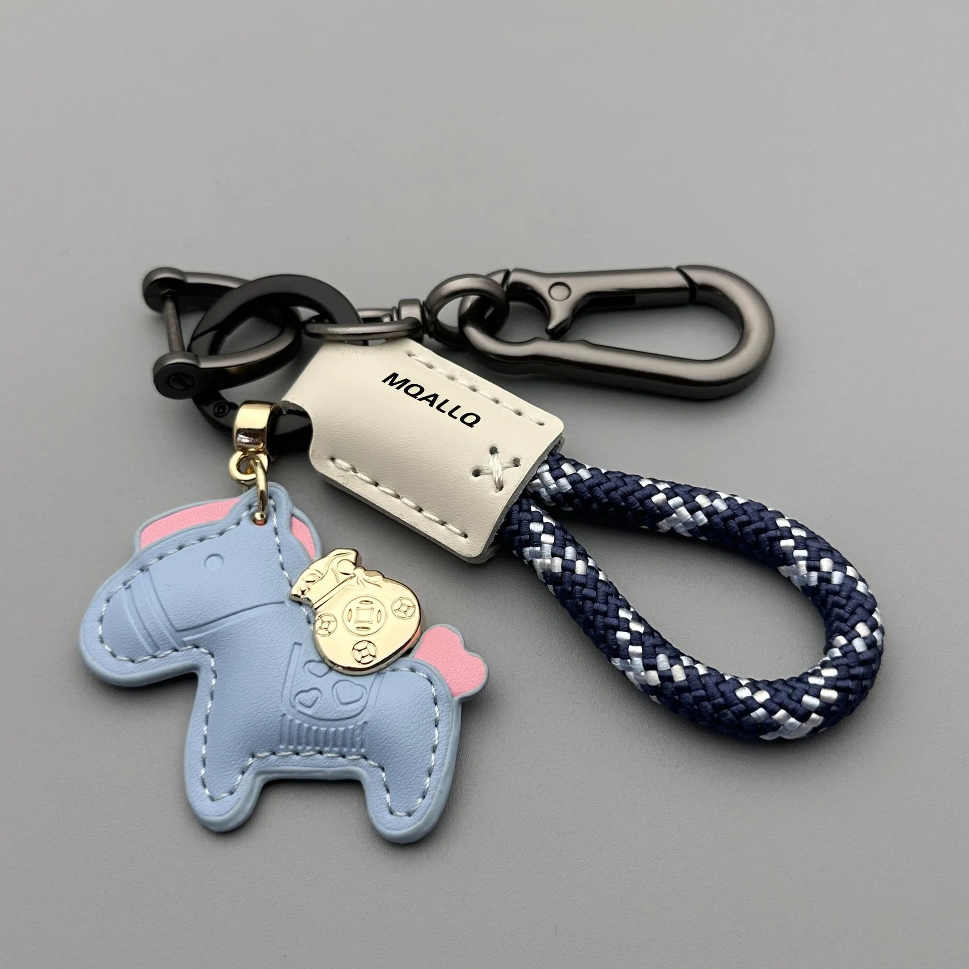 Handmade cowhide car key ring pendant with zinc alloy pony belt buckle and coloured flanelle rope