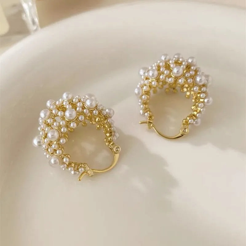 Women's gold flower basket earrings with small rice beads and pearl inlay on copper