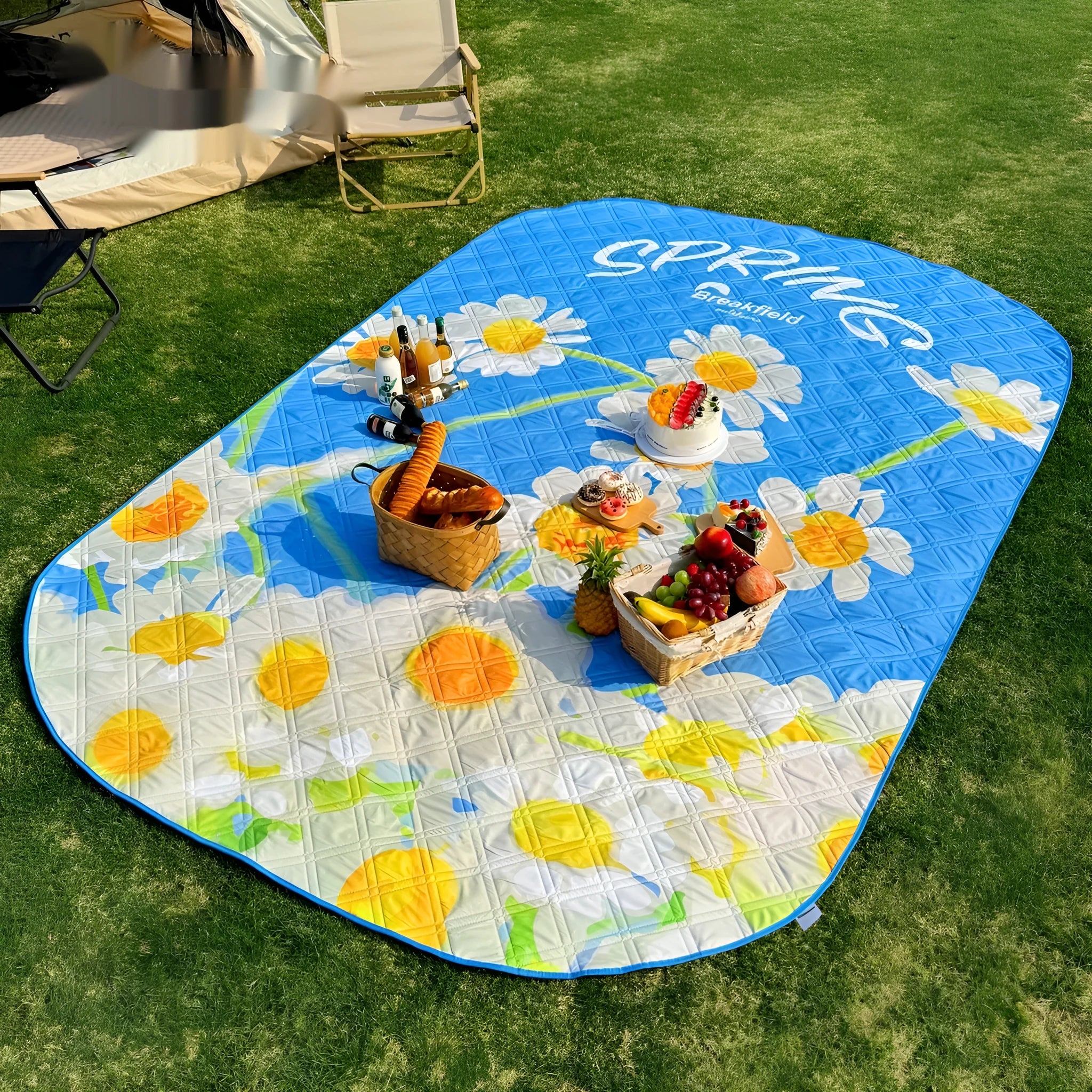 Waterproof ultrasonic thickened picnic camping mat in Four Seasons colours showing brushed fabric texture