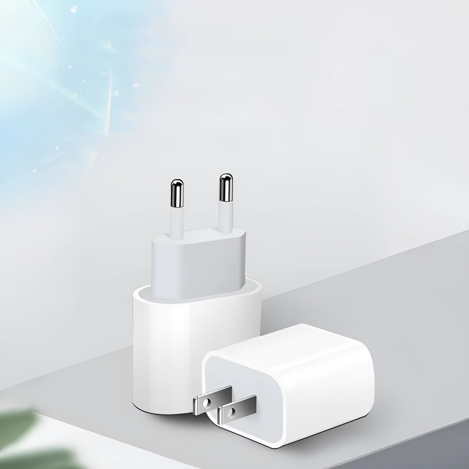 PD20W mobile phone charger with USB interface for European or American sockets