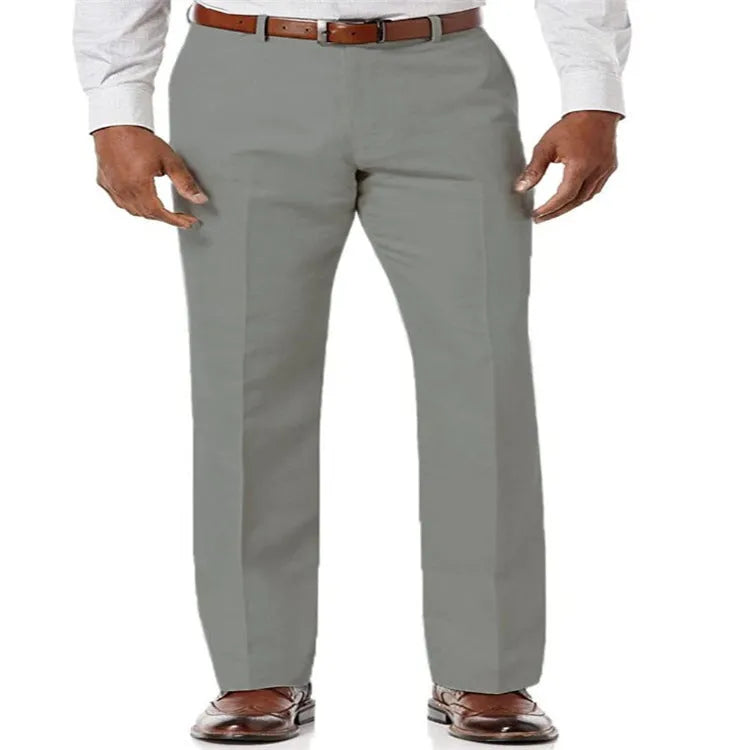 Men's solid colour linen-cotton trousers with slant pockets on a basic style.