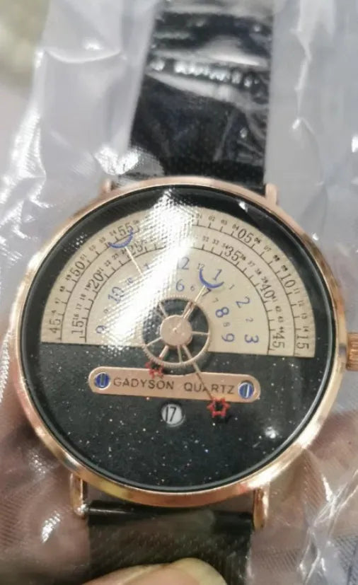 Men's gold and silver sports watch with round 40mm dial and stainless steel or leather strap