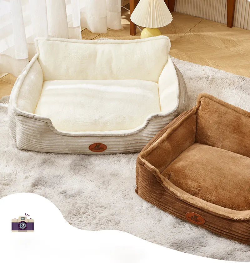 Universal four-season kennel for dogs and cats with removable cushion in coffee colour