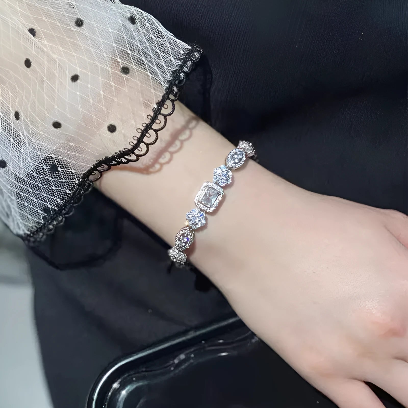 Women's silver-plated diamond bracelet with inlaid zircon, geometric shape, copper white gold plated, Type A 16+3cm