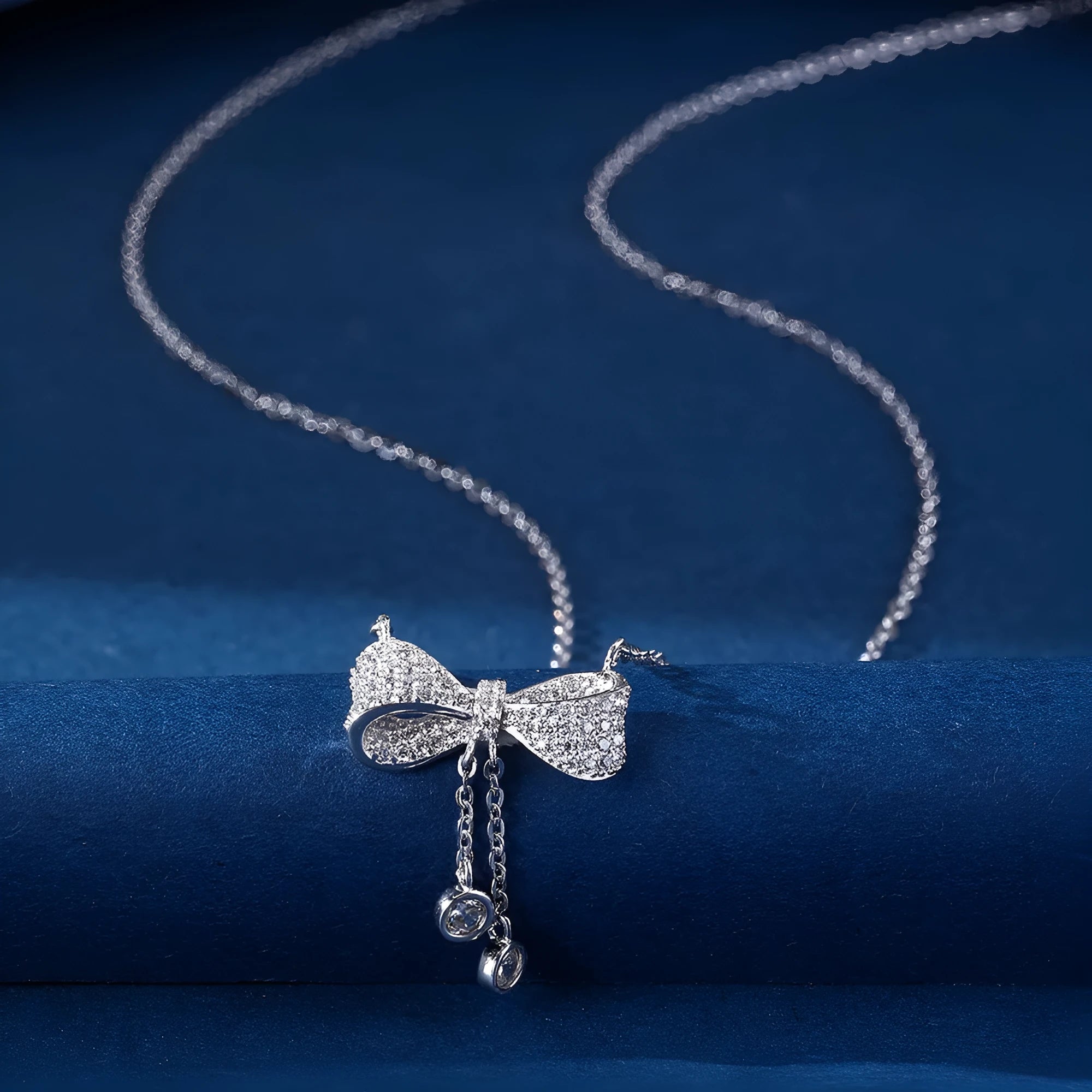 S925 sterling silver clavicle chain necklace with bow pendant on adjustable 40cm-45cm chain