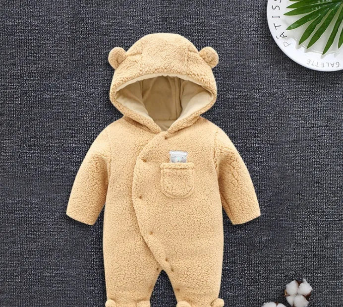 Cotton padded baby jumpsuit with lamb design in marrón, pink, or white colour
