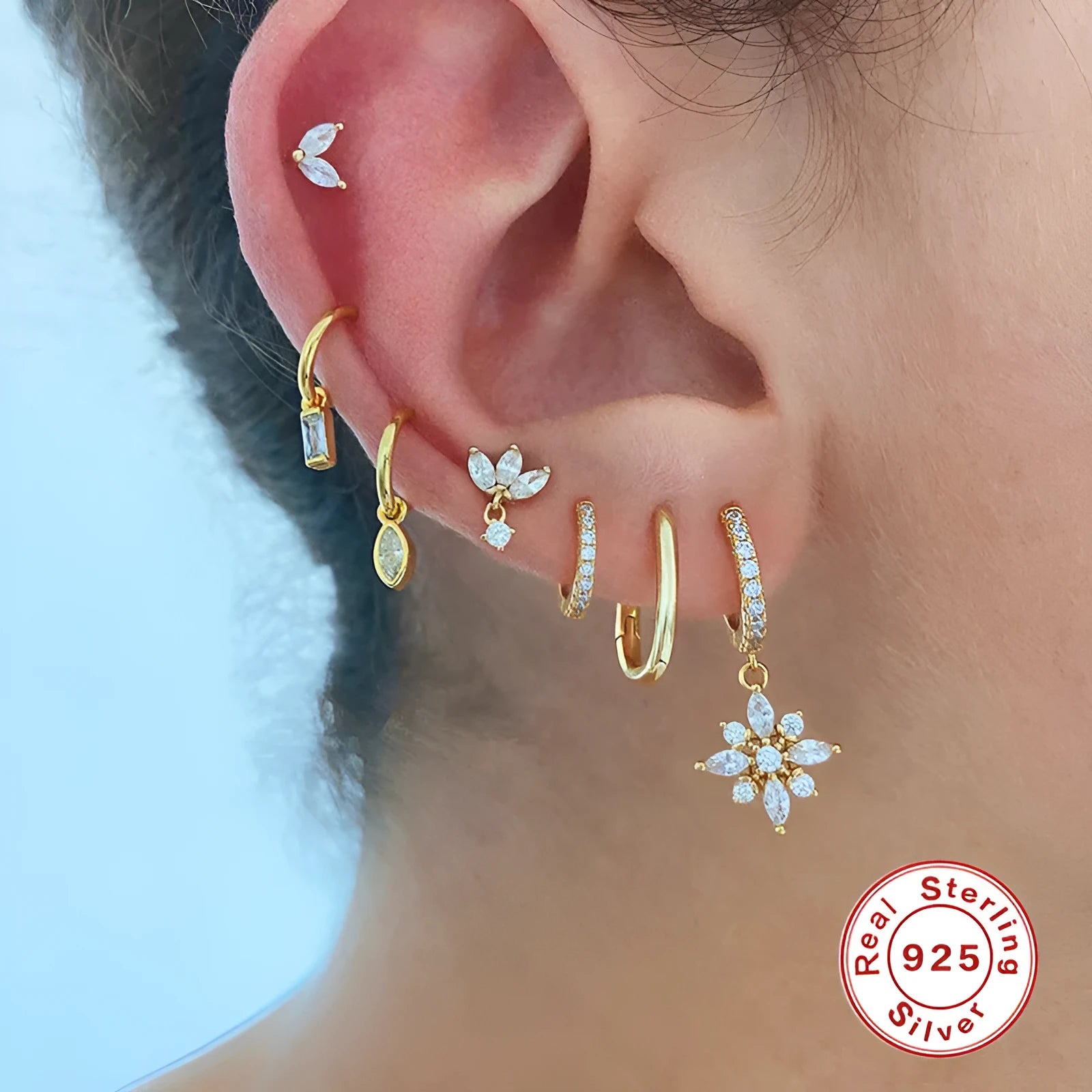 S925 sterling silver snowflake pendant earrings with geometric design and diamond accent in yellow or white gold colour