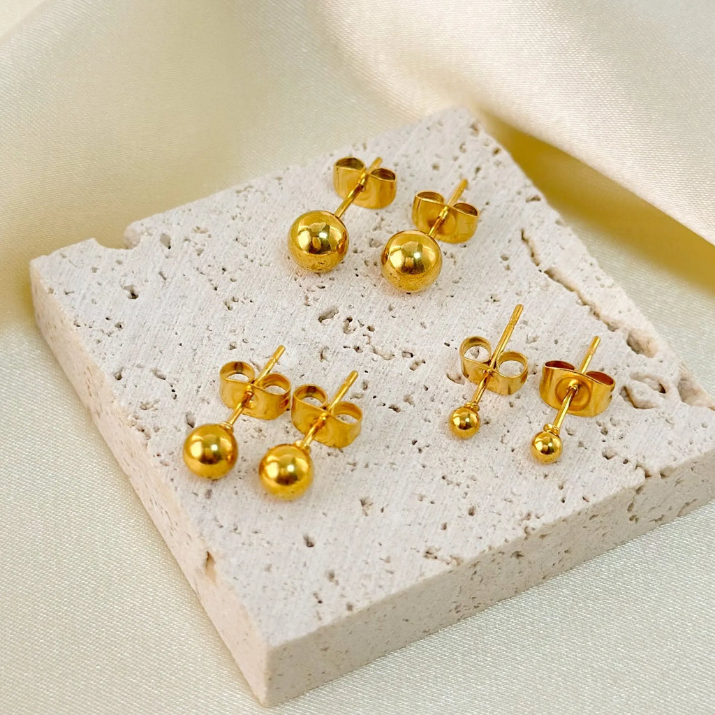 Stainless steel ball stud earrings in gold or silver plating, 3mm to 6mm sizes