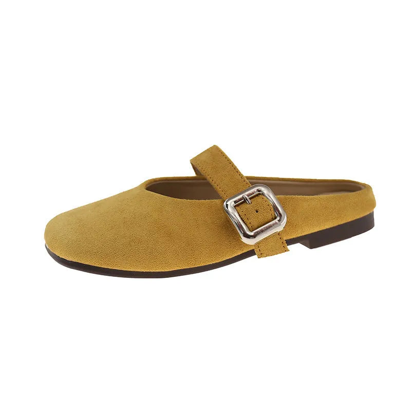 Women's flat half slipper in apricot colour with square toe and rubber sole.