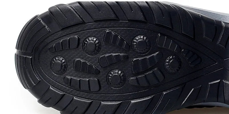 Dancing soft bottom flying woven rocking shoes in black camouflage, low-top front strap style