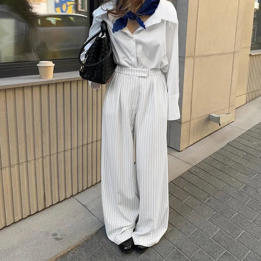 White striped wide-leg polyester pants with zipper, loose fit for commuting