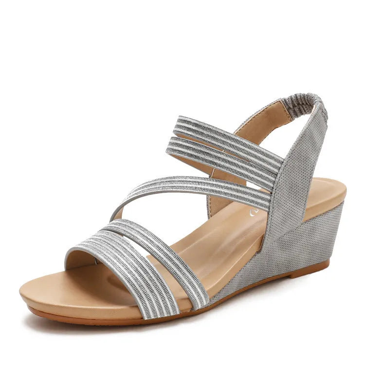 Women's leather platform sandals with mid-height heel in gold, grey and pink colour options