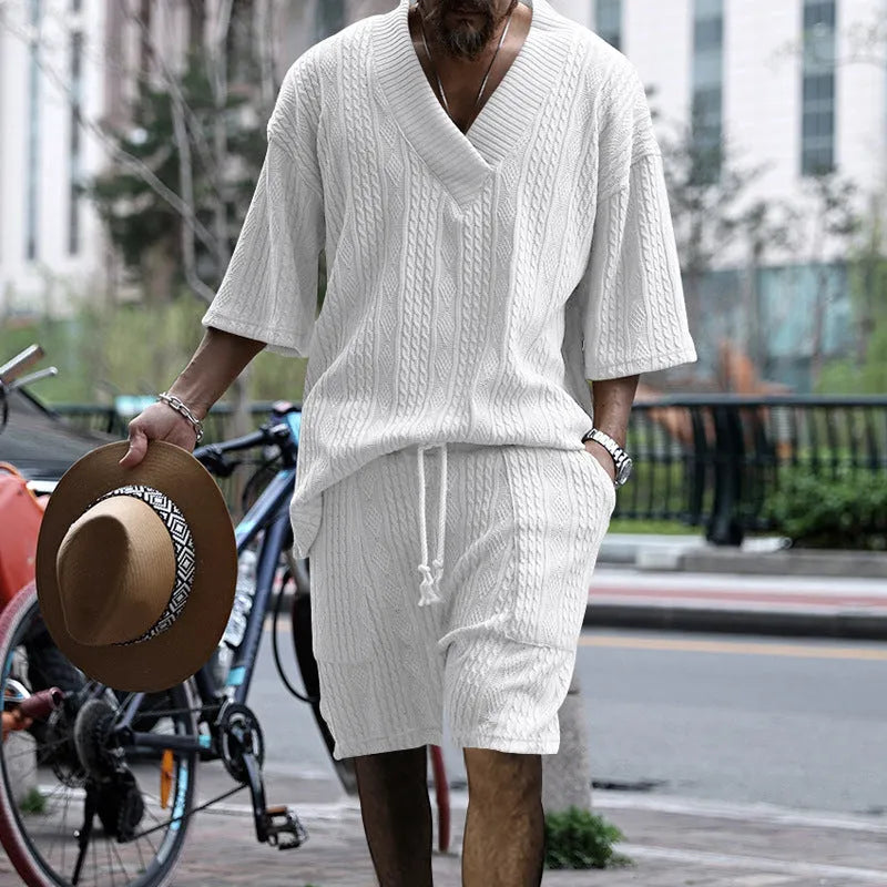 Men's casual jacquard suit set with V-neck short-sleeved T-shirt and drawstring pocket shorts in khaki