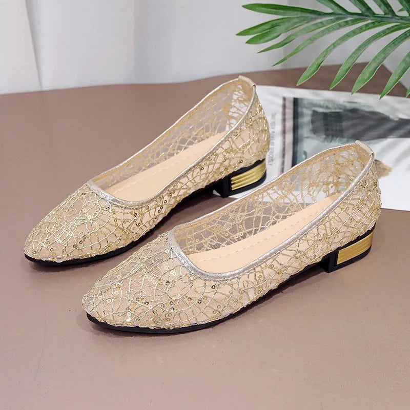 Low-cut women's summer casual flat gommino shoes in silver, breathable microfiber, solid colour design