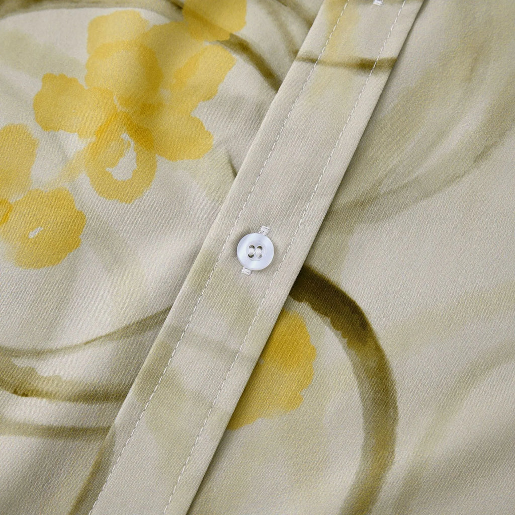 Men's loose printed short sleeve shirt in colour C244, slim fit, polyester fabric