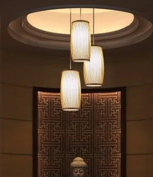Natural bamboo plait decorative lamp with a height of 35cm and diameter of 15cm.