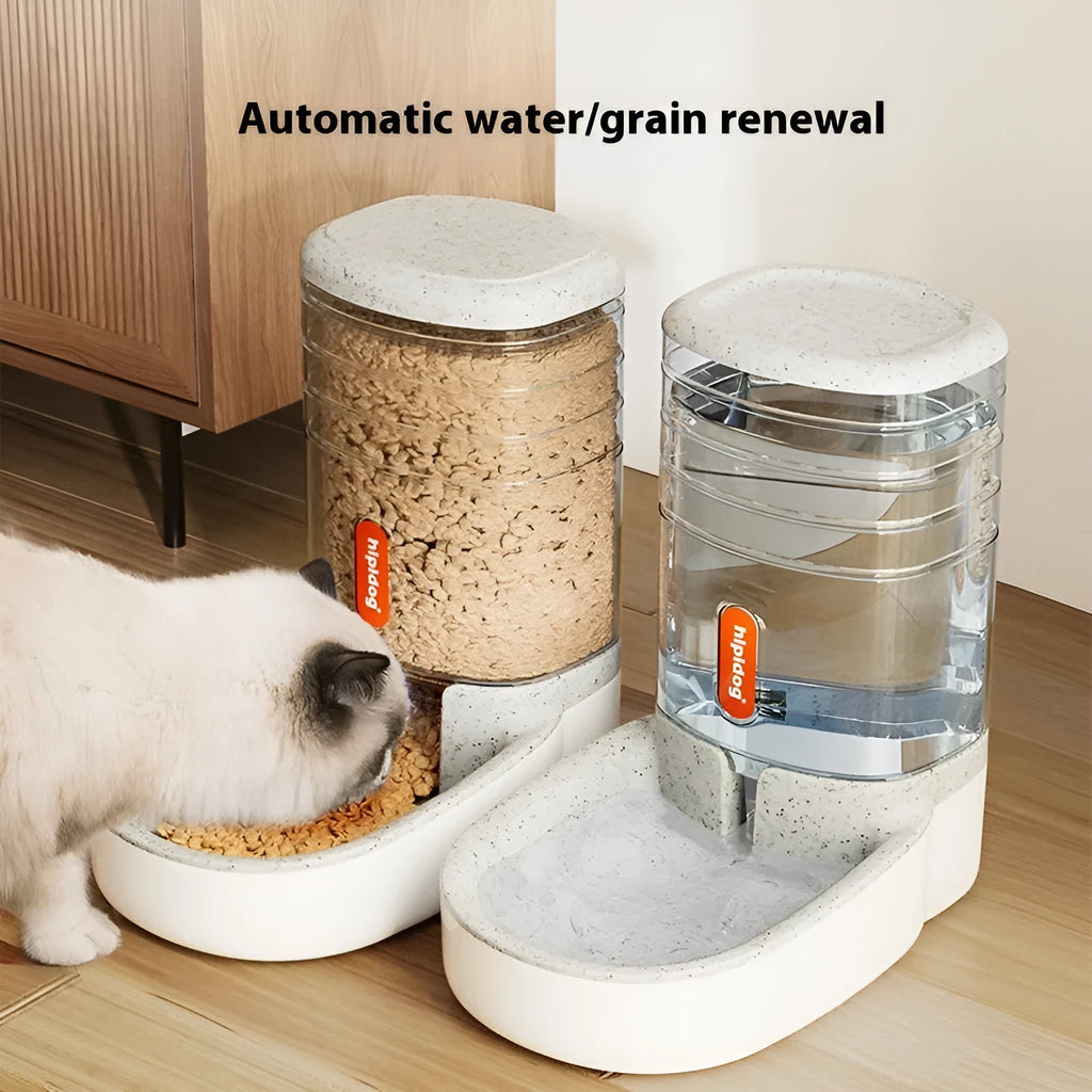 Automatic pet drinker or feeder with 3.8 litre capacity in choice of four colours
