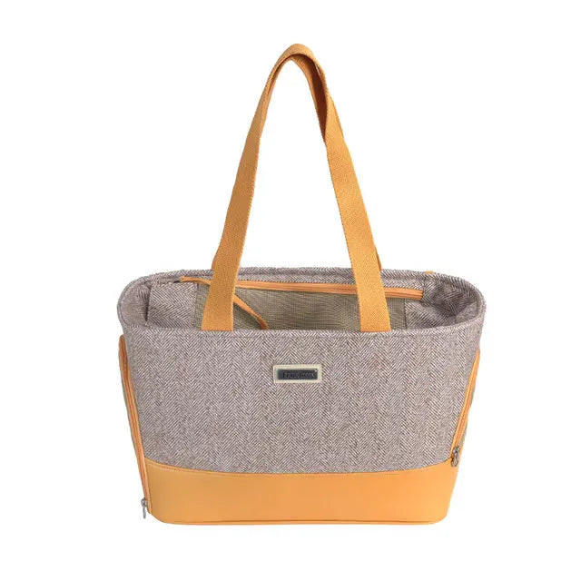 Portable pet backpack capsule carrier in wool PU material with dimensions 42x19.5x30cm
