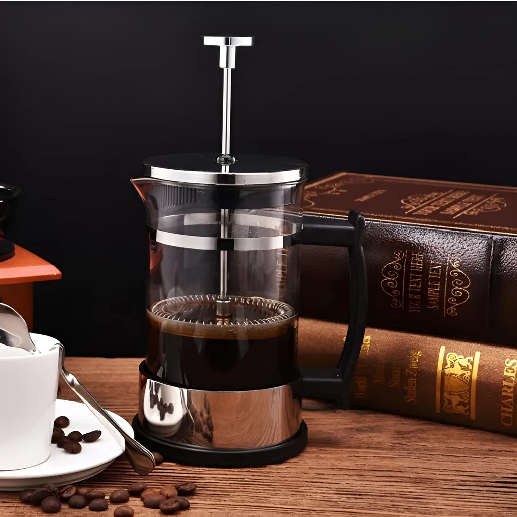 Small glass and stainless steel stovetop coffee maker with 350 ml capacity