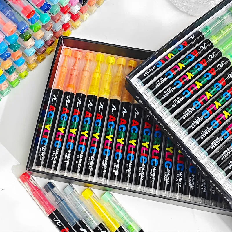 Straight liquid acrylic marker pens with soft heads in multiple colour pack options for painting