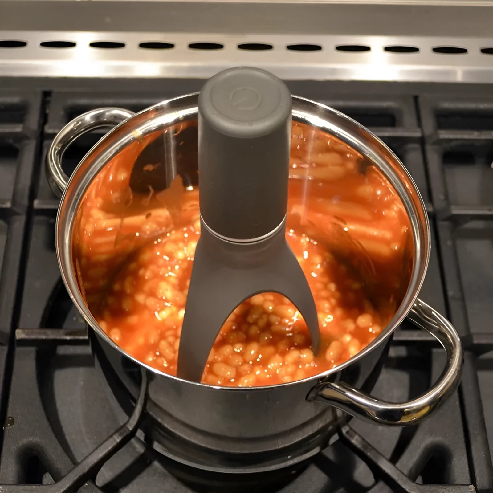 Uutensil Stirr automatic cooking mixer device for stirring sauces and soups in pot