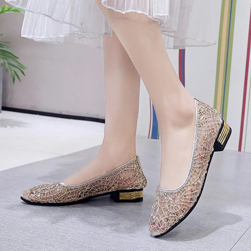 Low-cut women's summer casual flat gommino shoes in silver, breathable microfiber, solid colour design