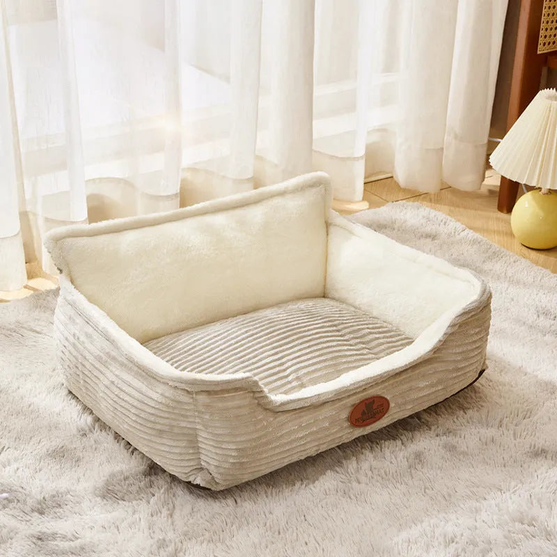 Universal four-season kennel for dogs and cats with removable cushion in coffee colour