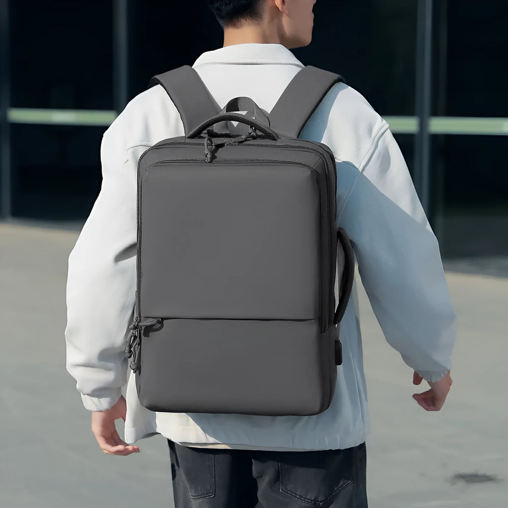 Green waterproof Oxford cloth backpack with 35 litre capacity and air pillow straps