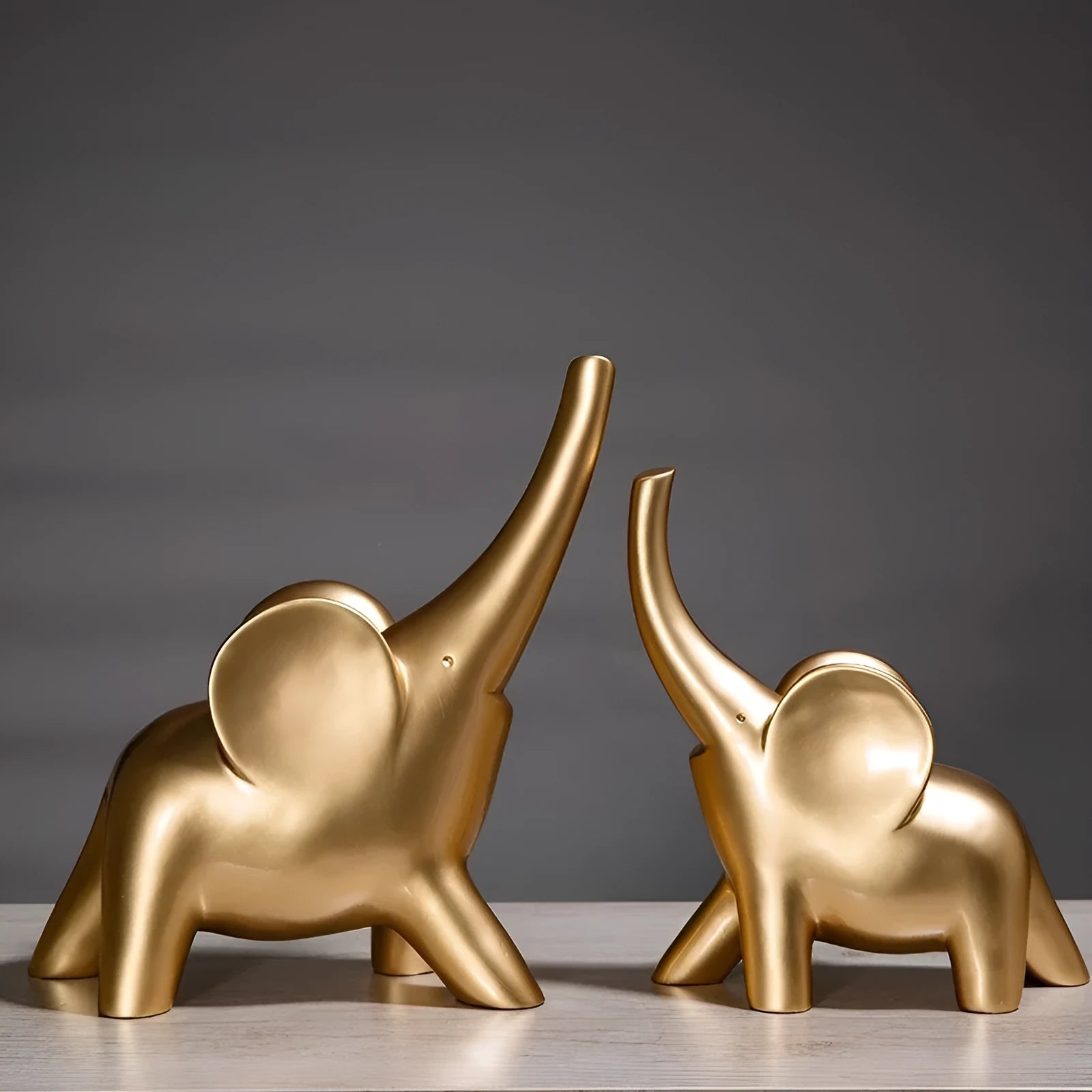 Resin elephant ornament figurine in modern simplicity style available in rose gold or white colour options