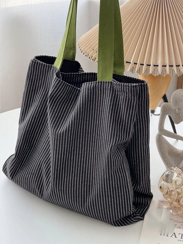Canvas plaid tote shoulder bag with lining and adjustable strap in three colour patterns