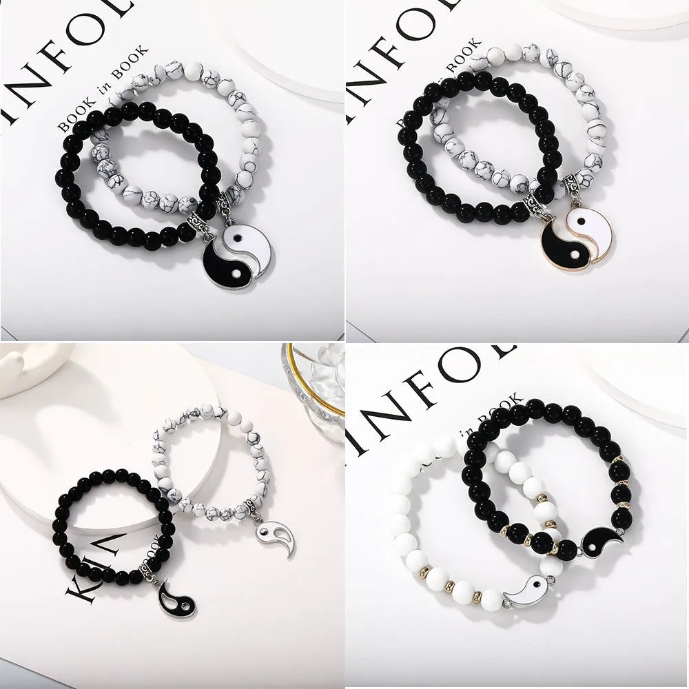 Unisex eight-diagram-shaped alloy bracelet with electroplated finish.