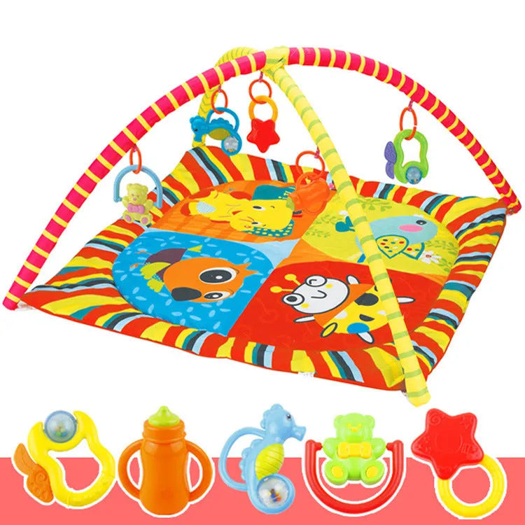 Personality baby gymnastic rack game blanket in velvet fabric with small animal design
