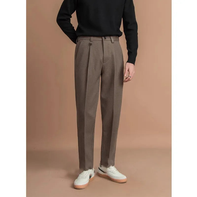 Men's straight-leg trousers in four colours with business-casual styling