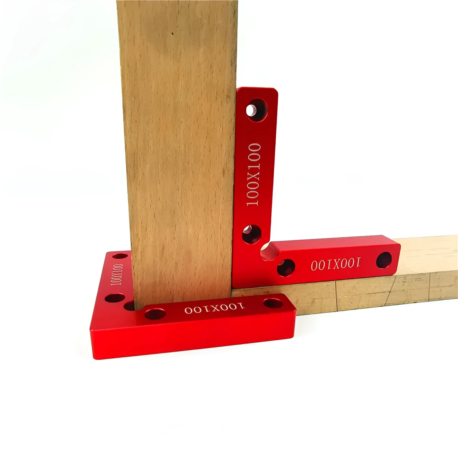 Aluminium alloy right angle woodworking positioning block for jigsaw clamping.