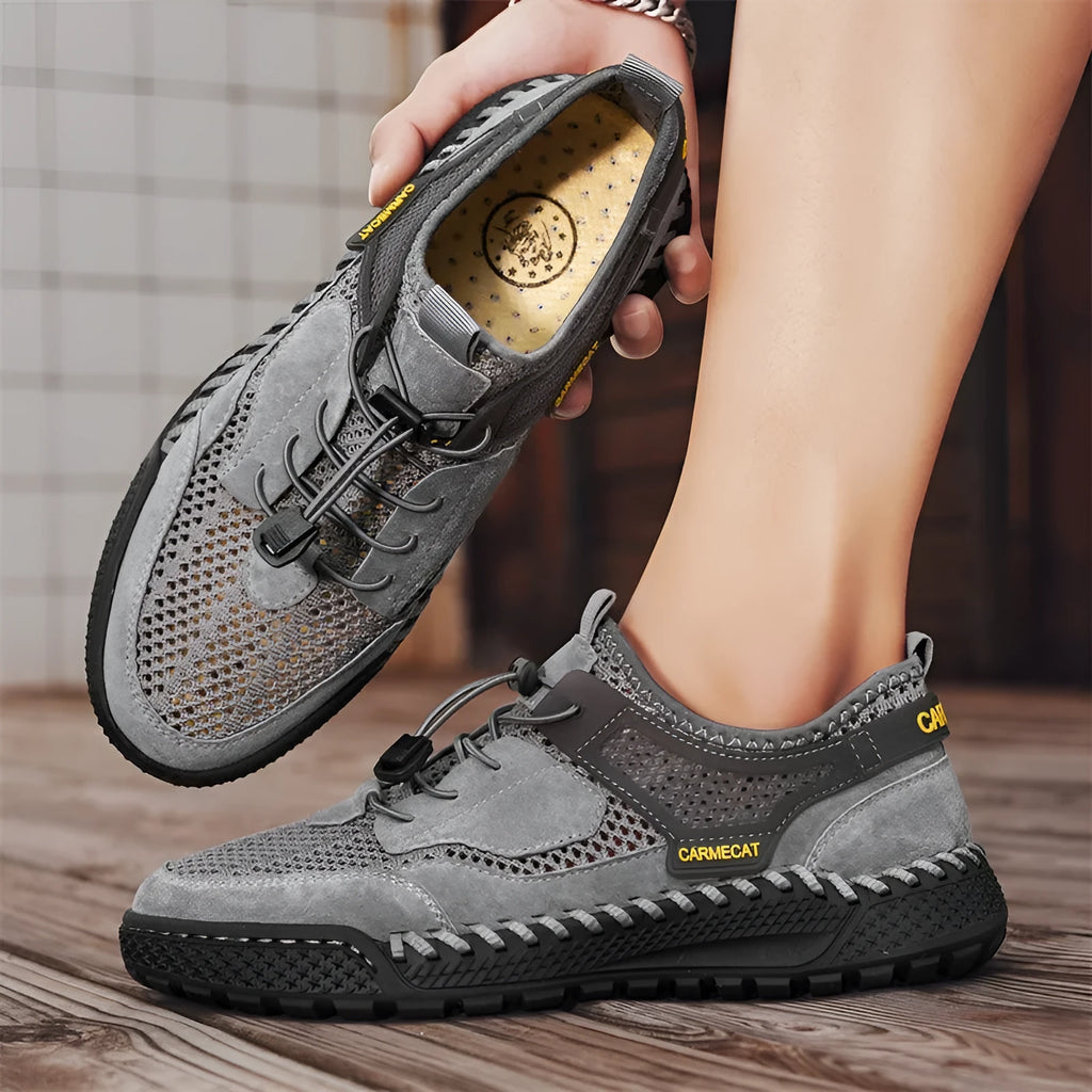 Men's brown suede tennis shoes with elastic band and rubber sole
