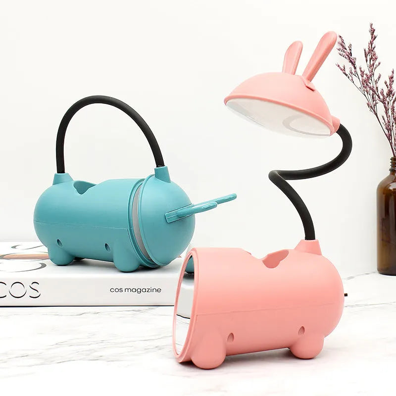 Green cartoon desktop USB table lamp with pen container, modern simplicity design