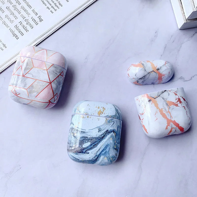 White Marble pattern hard PC protective cover for Apple AirPods 1 and 2 charging case.