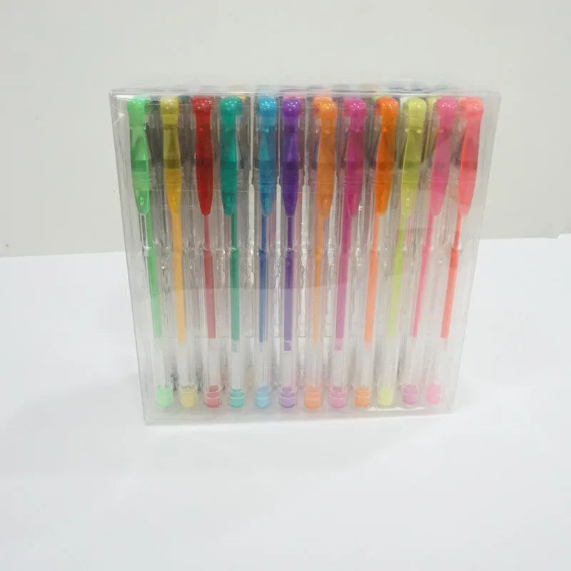 Set of 100 gel pens with watercolour effect, showing assorted colours and two tip sizes (0.5mm and 1mm) on a 15cm plastic body.