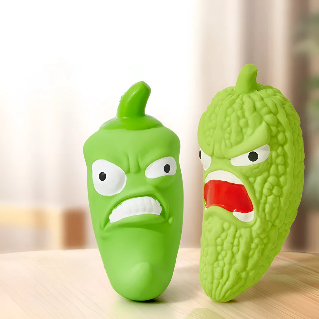 Squeaky bitter gourd and chili shaped dog chew toys for bite resistance and teeth cleaning