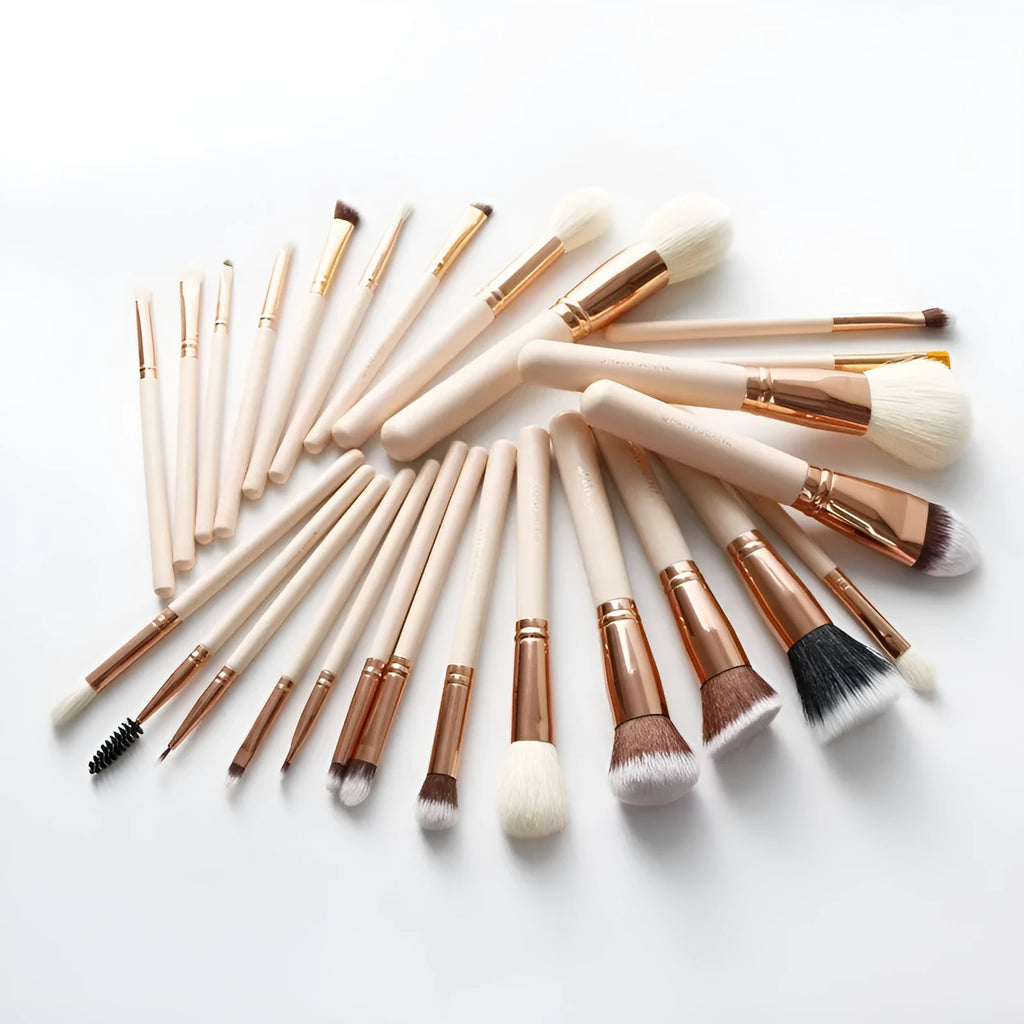 26 pink makeup brushes with wooden handles arranged in PU storage bag