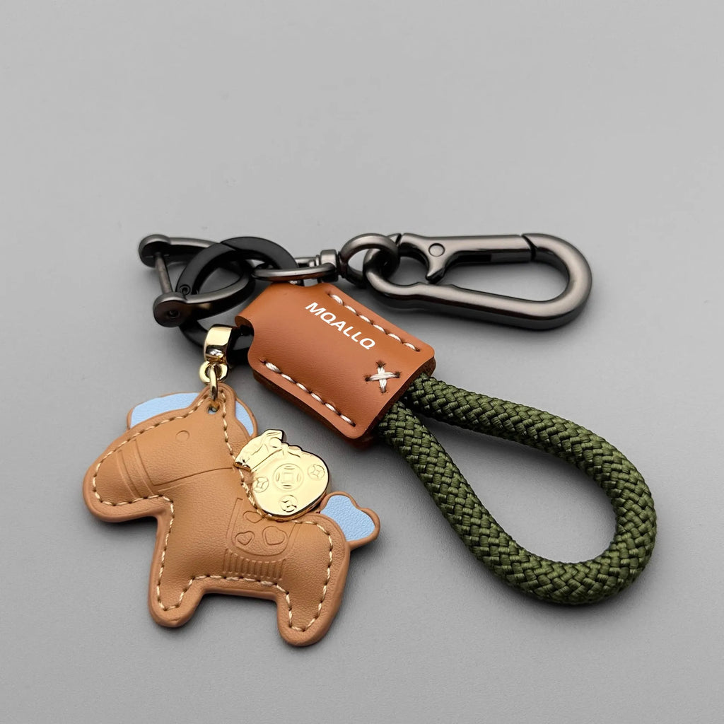 Handmade cowhide car key ring pendant with zinc alloy pony belt buckle and coloured flanelle rope