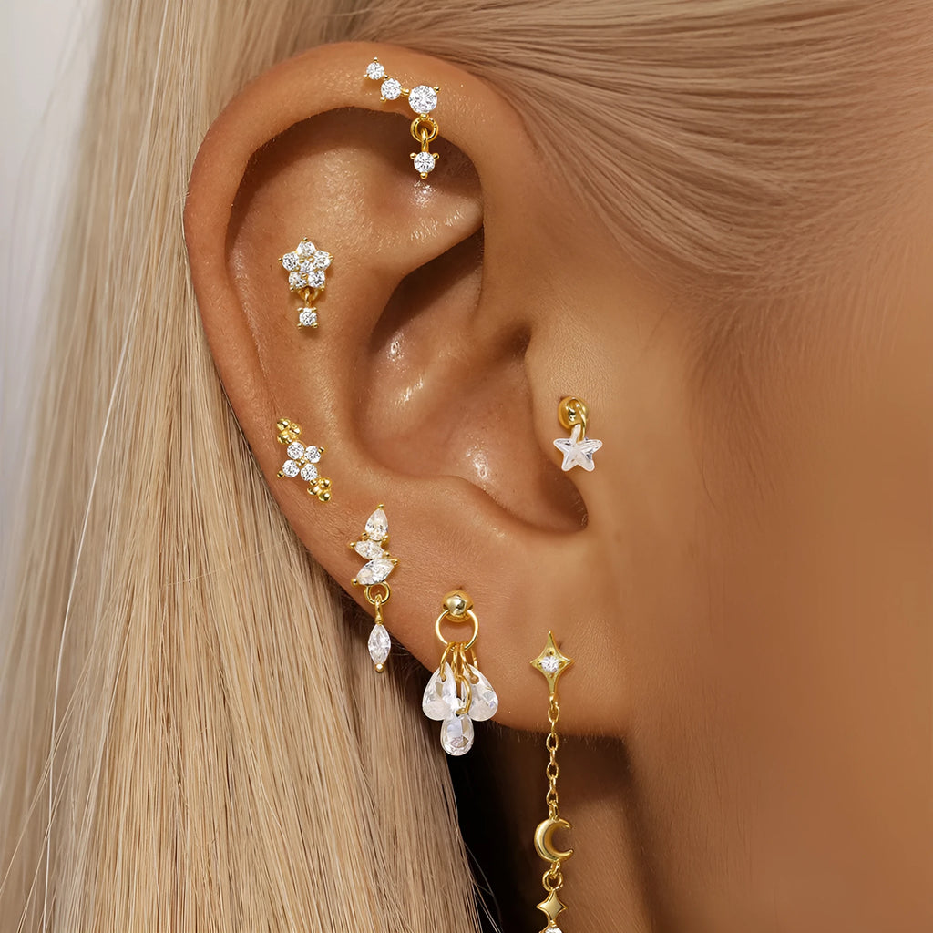 S925 sterling silver geometric moon diamond star piercing earrings in a gold colour finish.