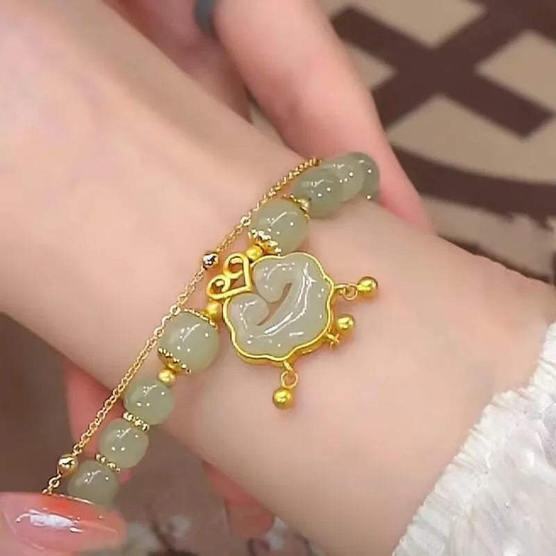 Green Xiangyun lock double-layer safety pendant bracelet with electroplated finish