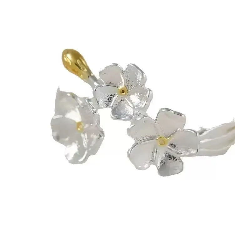 Three-dimensional jasmine flower ring in zinc alloy with open mouth adjustable design