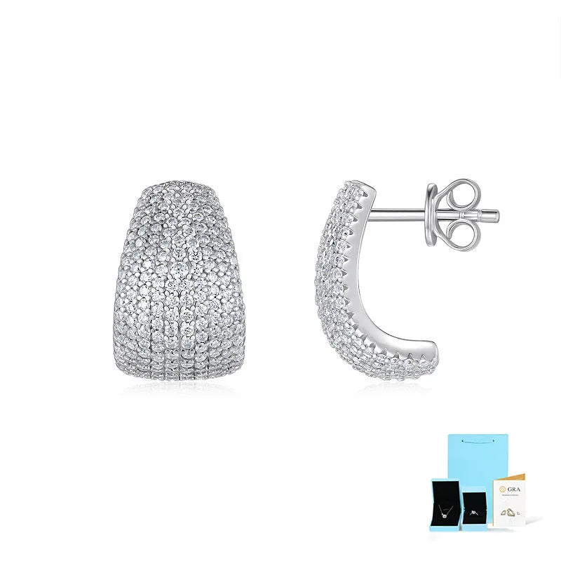 Geometric S925 sterling silver ear studs with moissanite stones in d-e colour grade