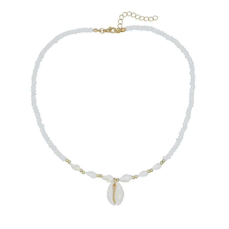 White bead necklace with conch-shaped mother of pearl shellfish pendant and regular chain